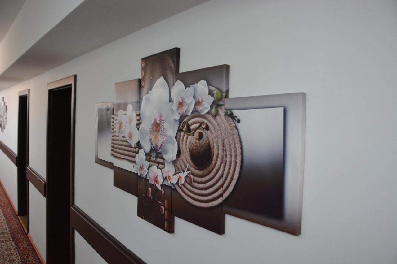 Arabella Hotel Kičevo Exteriér fotografie