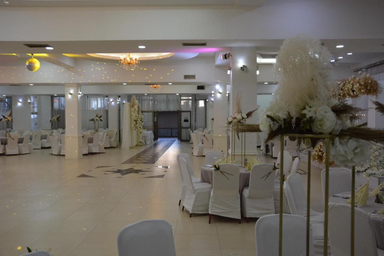 Arabella Hotel Kičevo Exteriér fotografie