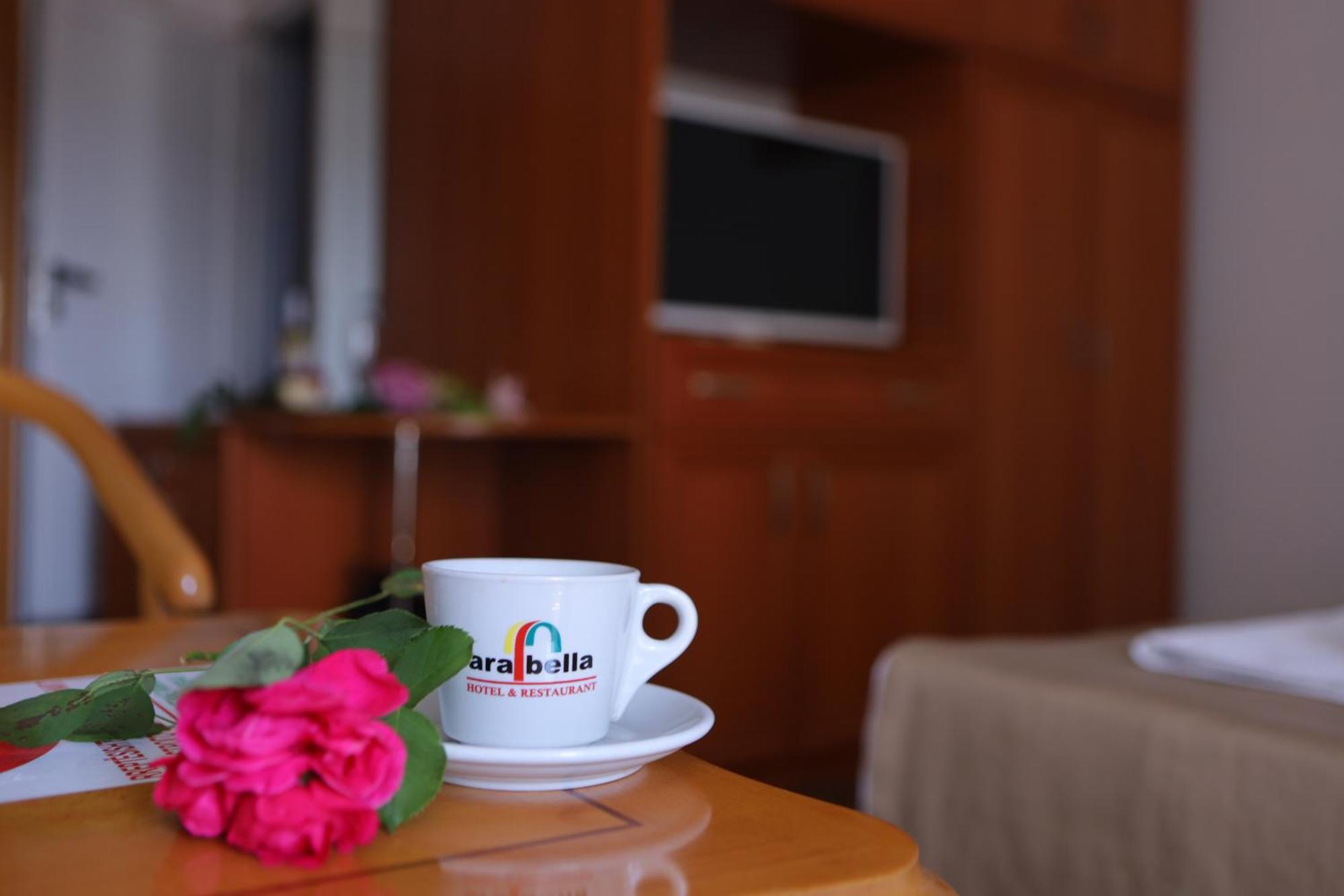 Arabella Hotel Kičevo Exteriér fotografie