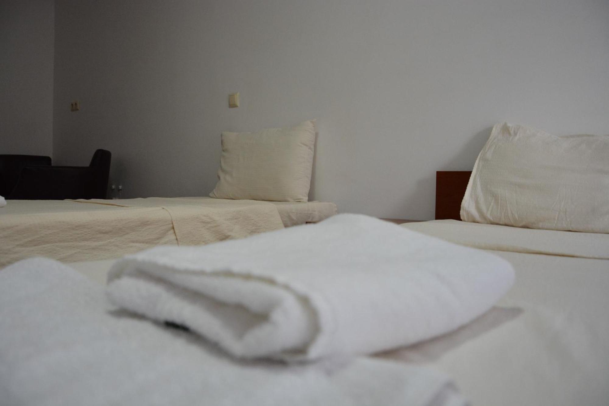 Arabella Hotel Kičevo Exteriér fotografie